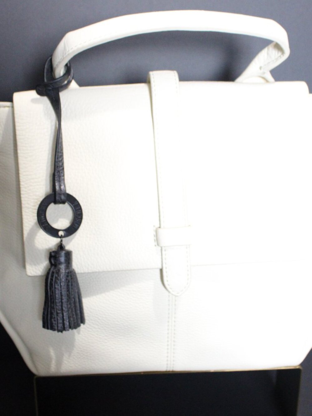 Badgley Mischka, Ivory, Black, Satchel, Crossbody Leather Bag. NWOT